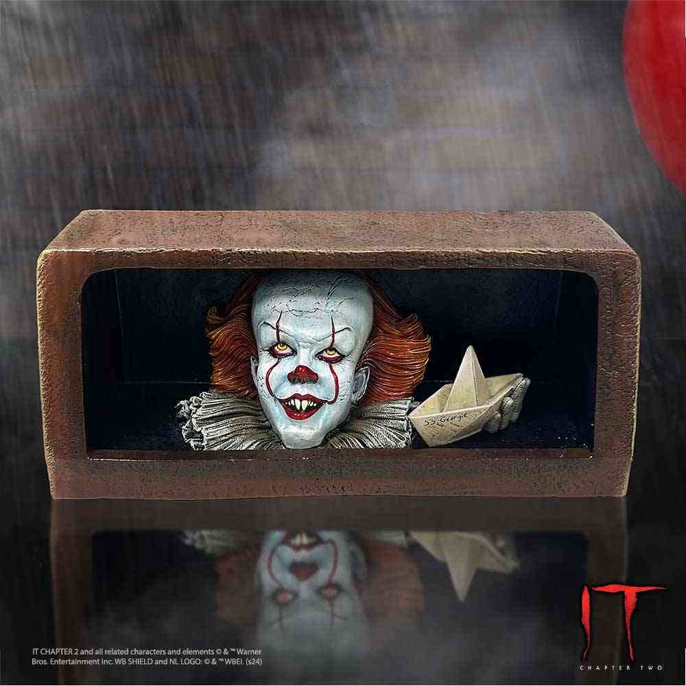 Nemesis Now It - Pennywise Drain Figurine - Multicolours